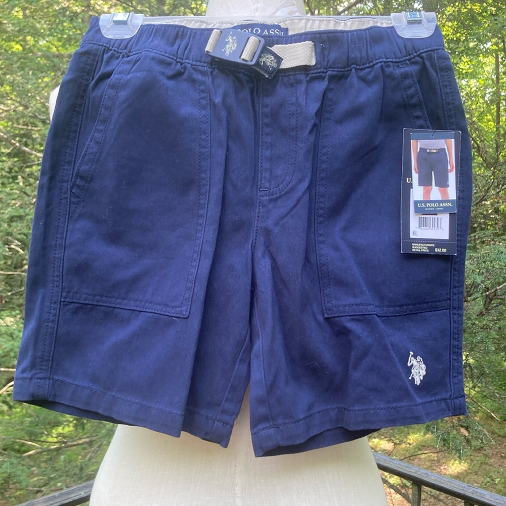 NWT U.S. POLO Assn. blue logo pull on shorts w/ no zipper and buckle kids sz.  8